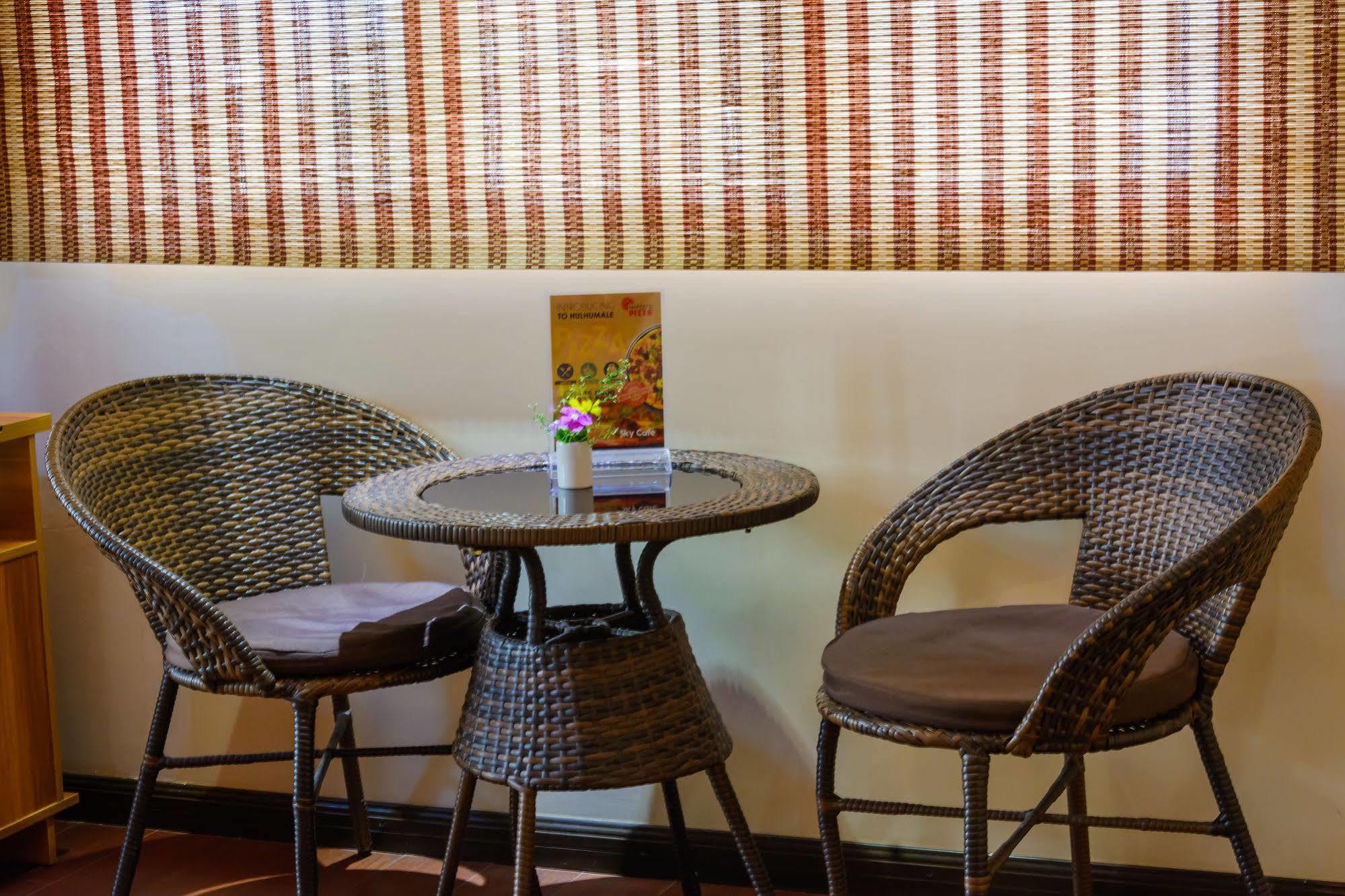 Clear Sky Inn Hulhumale Ngoại thất bức ảnh