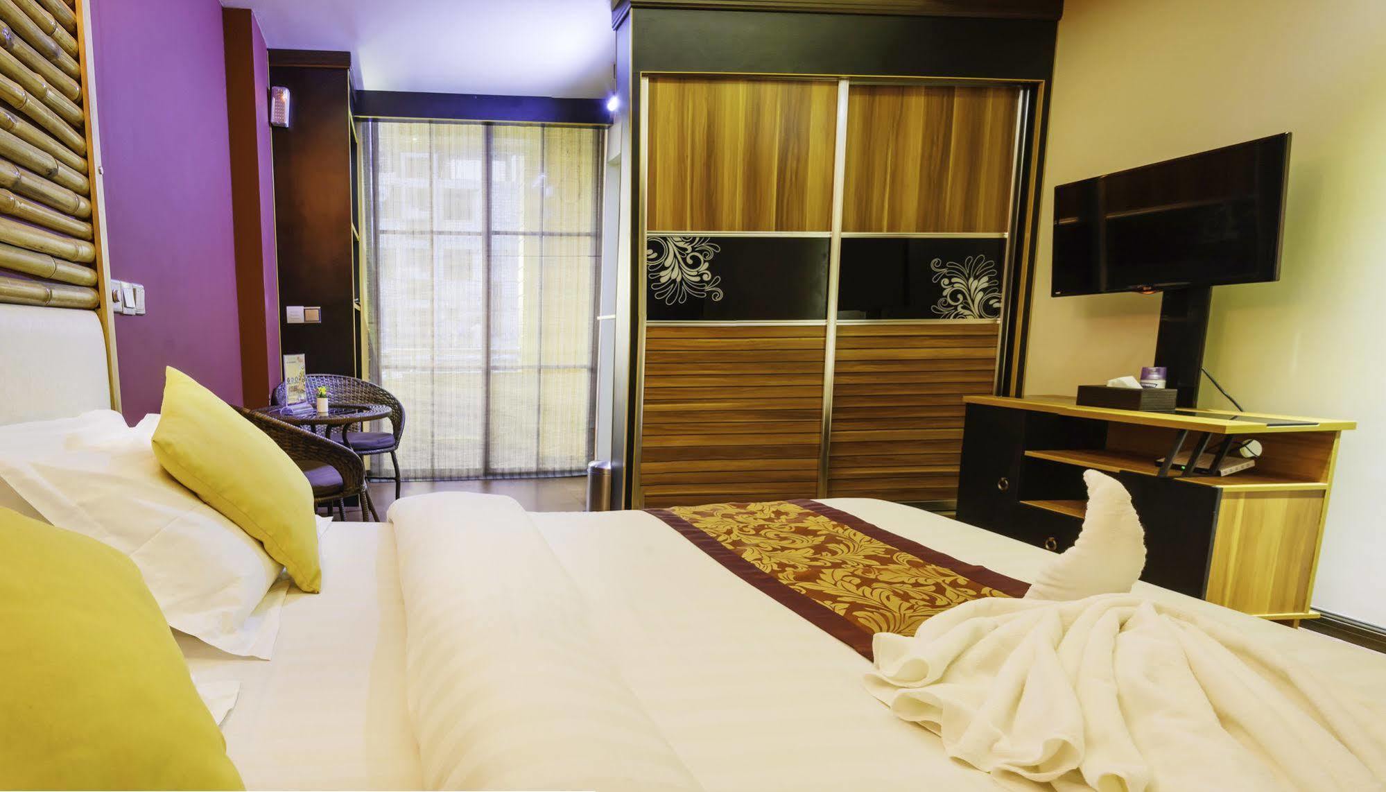 Clear Sky Inn Hulhumale Ngoại thất bức ảnh
