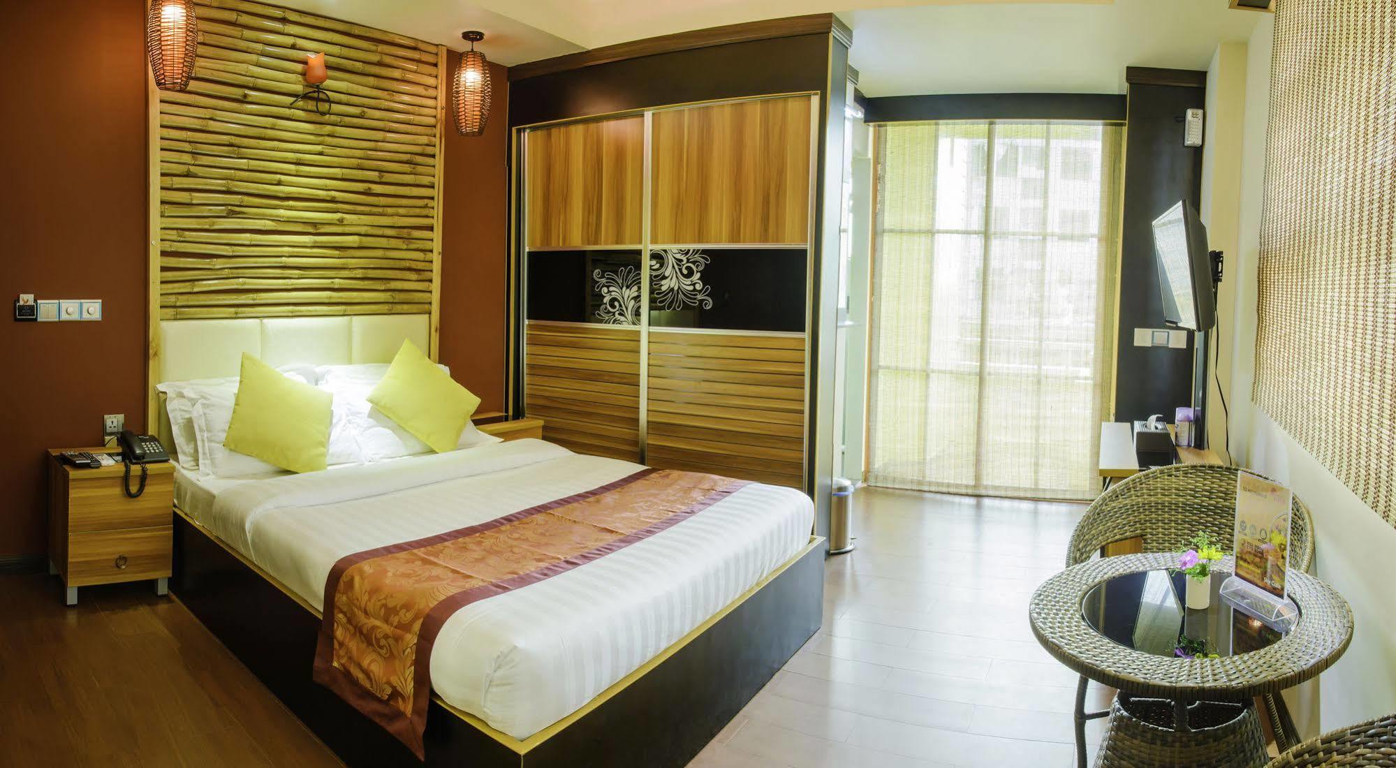 Clear Sky Inn Hulhumale Ngoại thất bức ảnh
