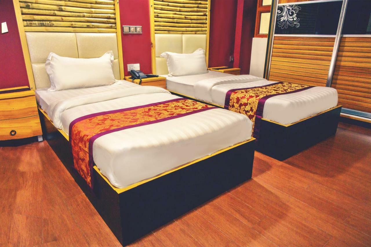 Clear Sky Inn Hulhumale Ngoại thất bức ảnh