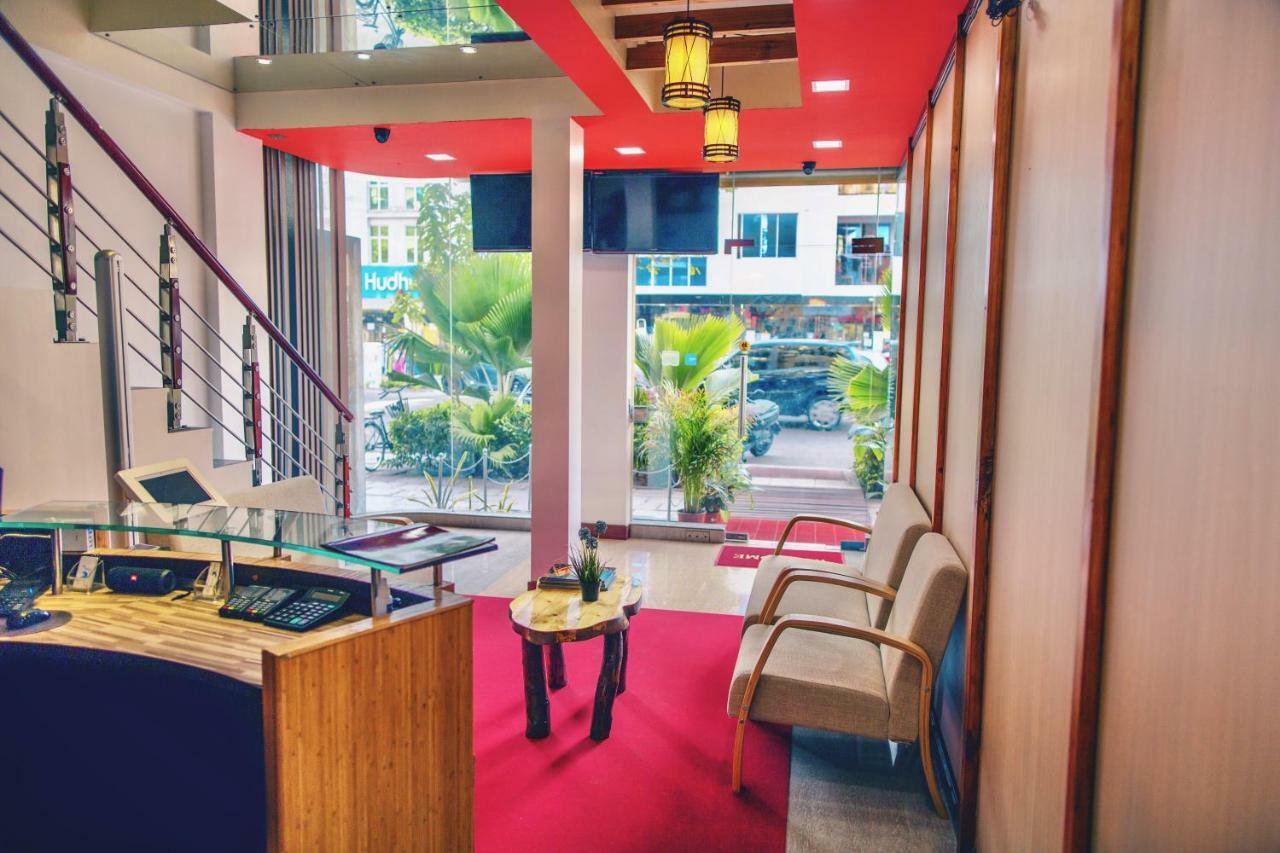 Clear Sky Inn Hulhumale Ngoại thất bức ảnh